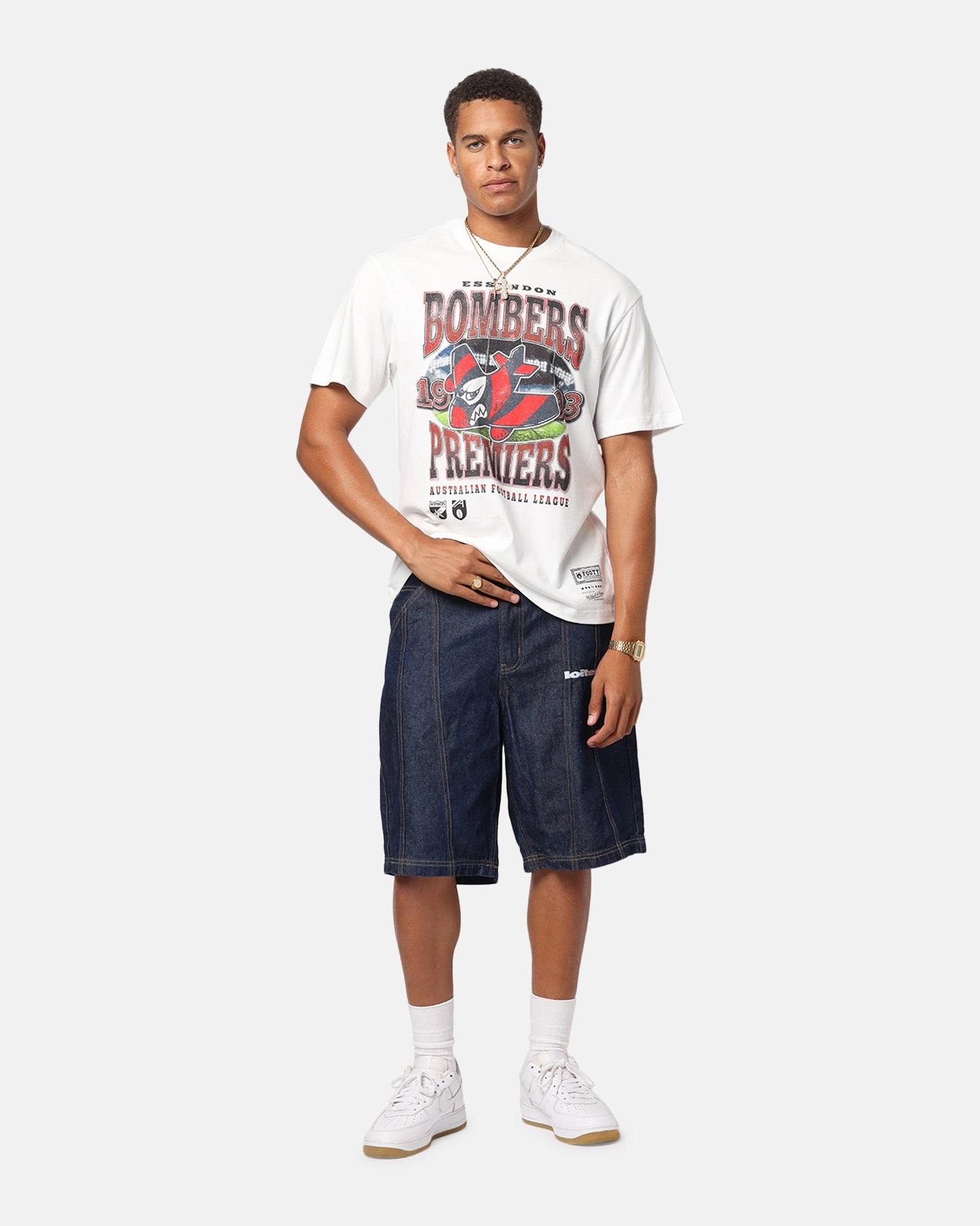 Stylish Wearable Stretchable Knit Mitchell & Ness Essendon Bombers Mascot T-Shirt Vintage White