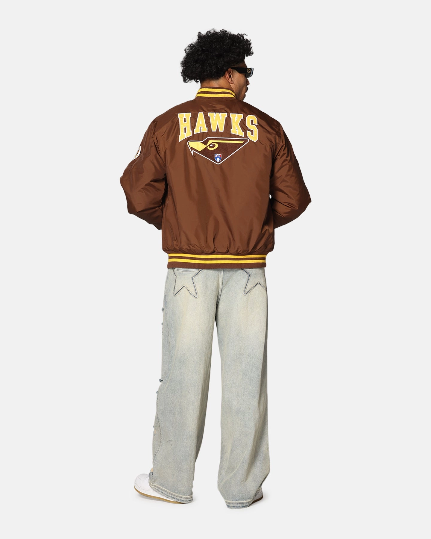 Ergonomic Shoulder Design Waterproof Fabric Mitchell & Ness Hawthorn Hawks Team Bomber Jacket Brown
