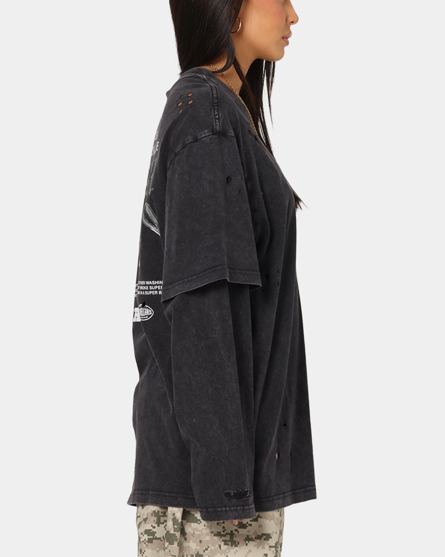 Mitchell & Ness Las Vegas Raiders Chromed Mock Long Sleeve T-Shirt Faded Black Easy Care Fabric