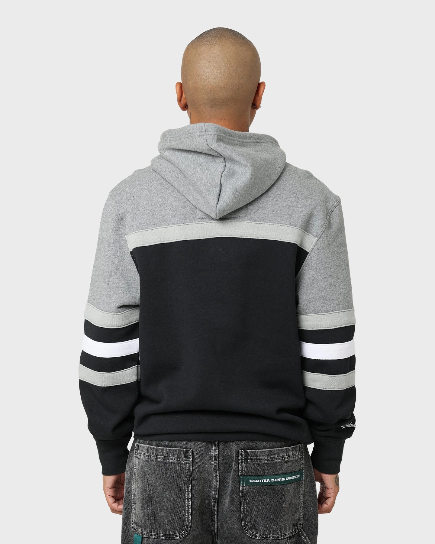 Dry Moisture wicking Mitchell & Ness Las Vegas Raiders Head Coach Hoodie Black/Grey