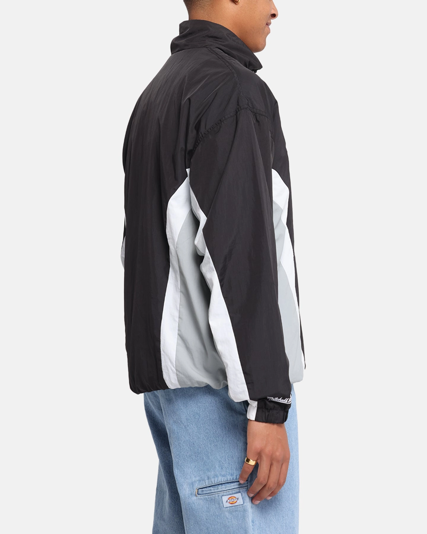 High - end Expandable Sleeve Cuffs Mitchell & Ness Las Vegas Raiders Nylon Track Jacket Black/Grey