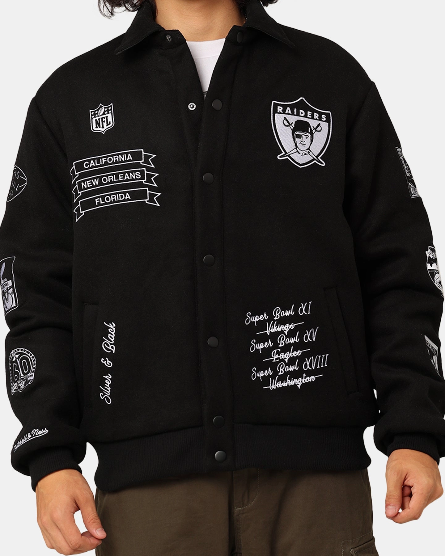 Mitchell & Ness Las Vegas Raiders Super Bowl Champs Jacket Black Charity