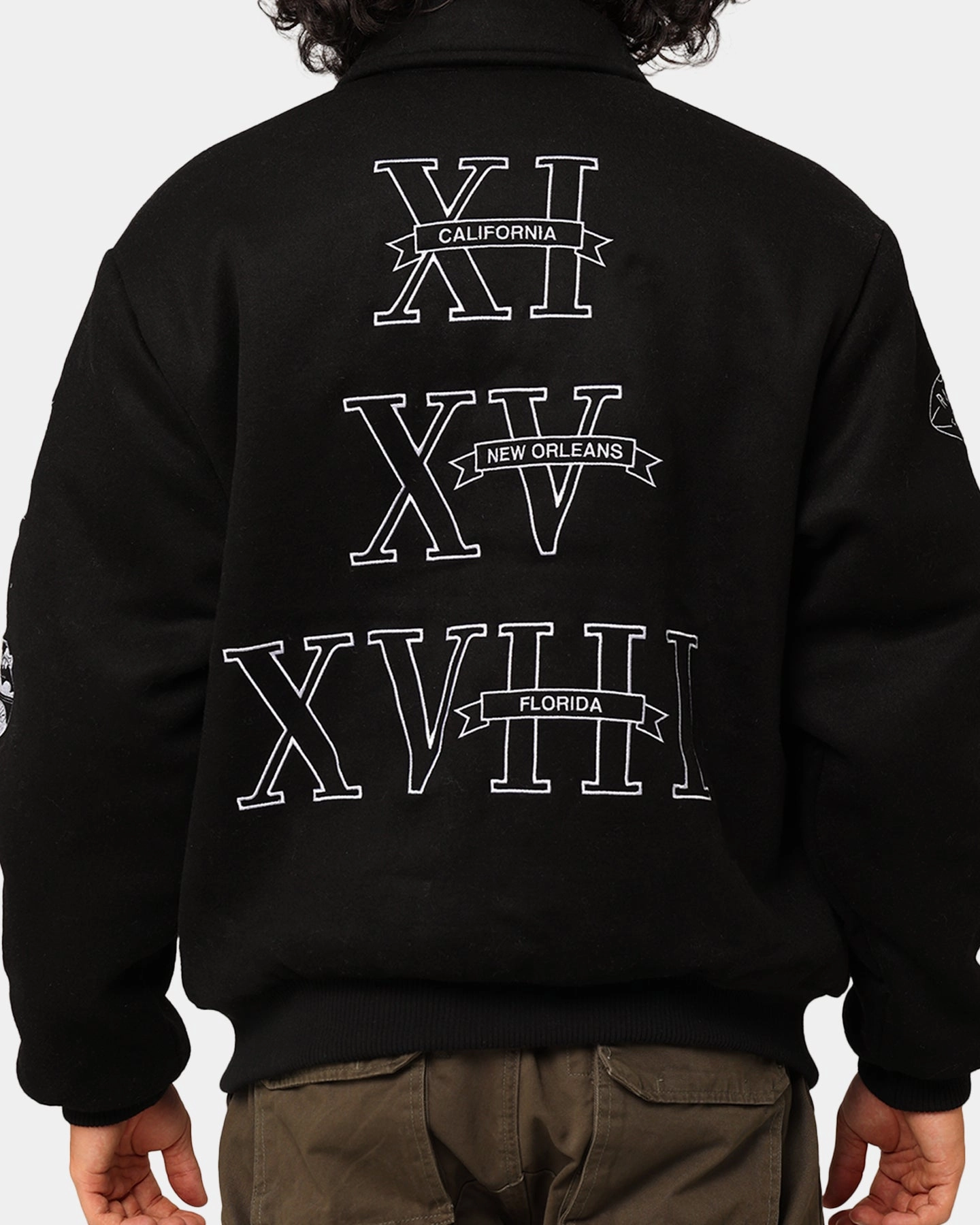 Odor Resistant Finish Cowboy Mitchell & Ness Las Vegas Raiders Super Bowl Champs Jacket Black