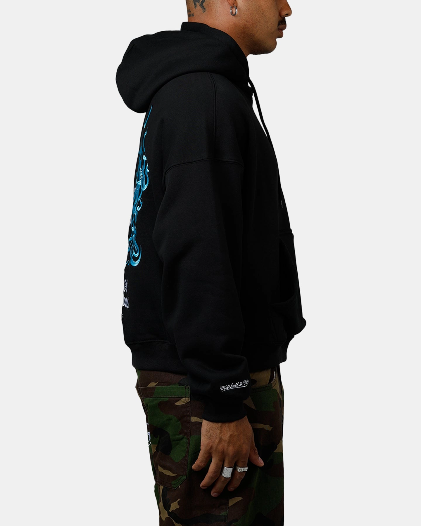 Mitchell & Ness Los Angeles Lakers City Of Champions Hoodie Black Street Look Wear