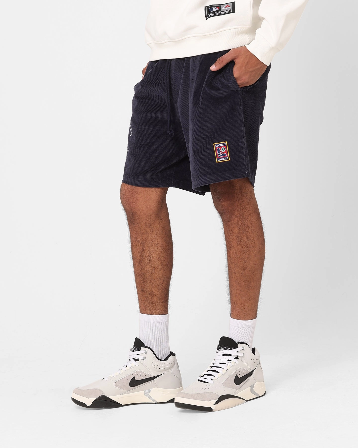 beachy vibe Sun Ready Mitchell & Ness Los Angeles Lakers Comet Shorts Midnight Navy