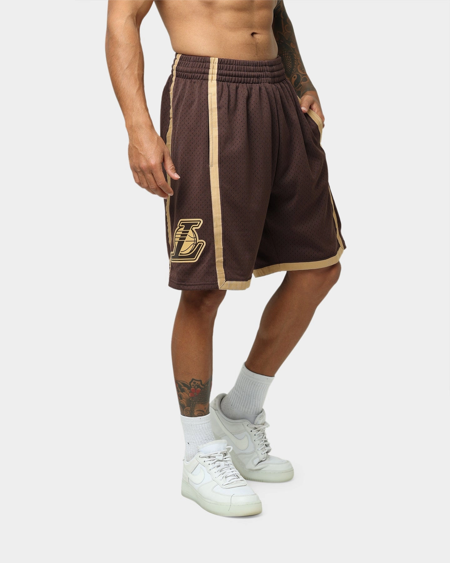 Anti-bacterial Mitchell & Ness Los Angeles Lakers Lux Brown Swingman Shorts Baroque Brown