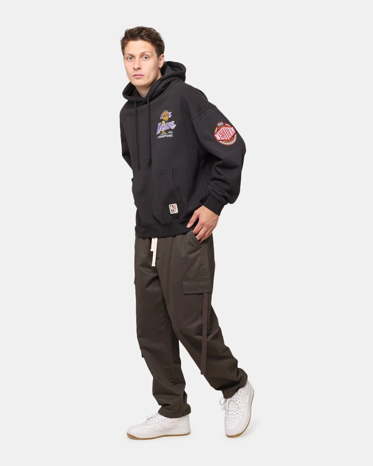 Mitchell & Ness Los Angeles Lakers Pinnacle Hoodie Faded Black Slim Profile