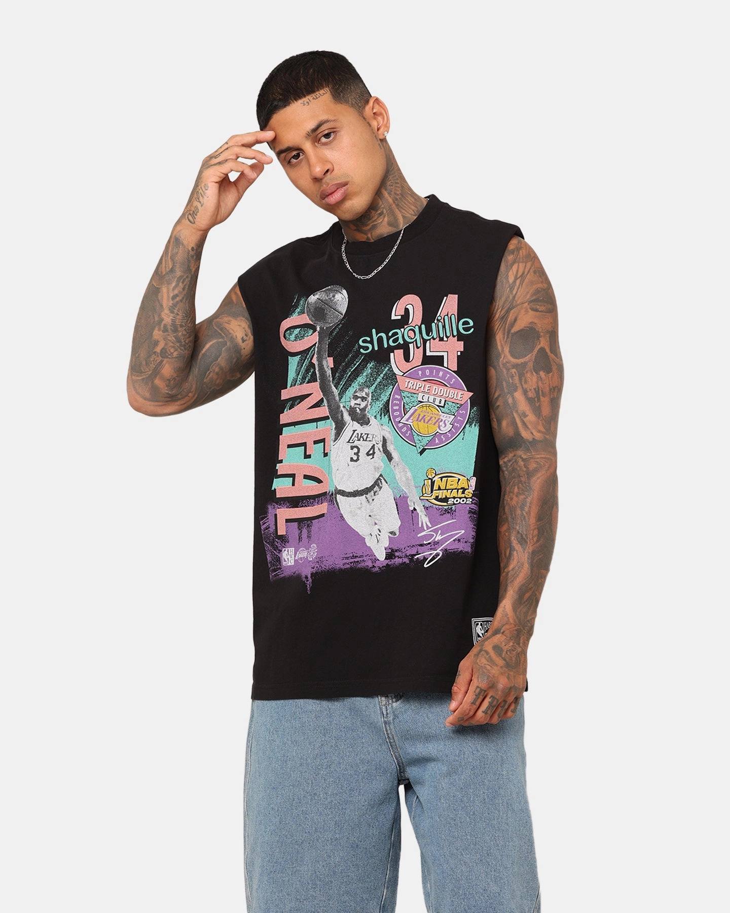 Mitchell & Ness Los Angeles Lakers Shaquille O'Neal Brush Off Muscle T-Shirt Black skinny but not tight