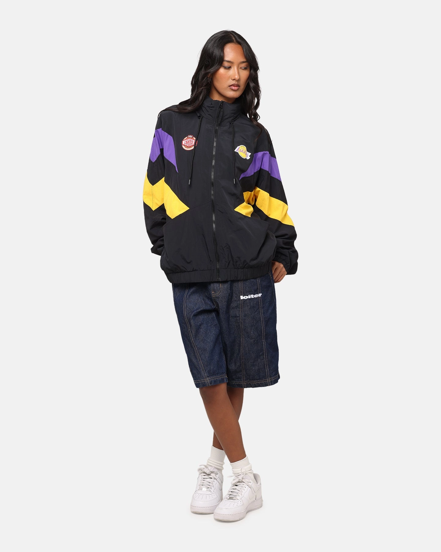 Urban Style Sign Mitchell & Ness Los Angeles Lakers Spray Jacket Black/Purple/Yellow