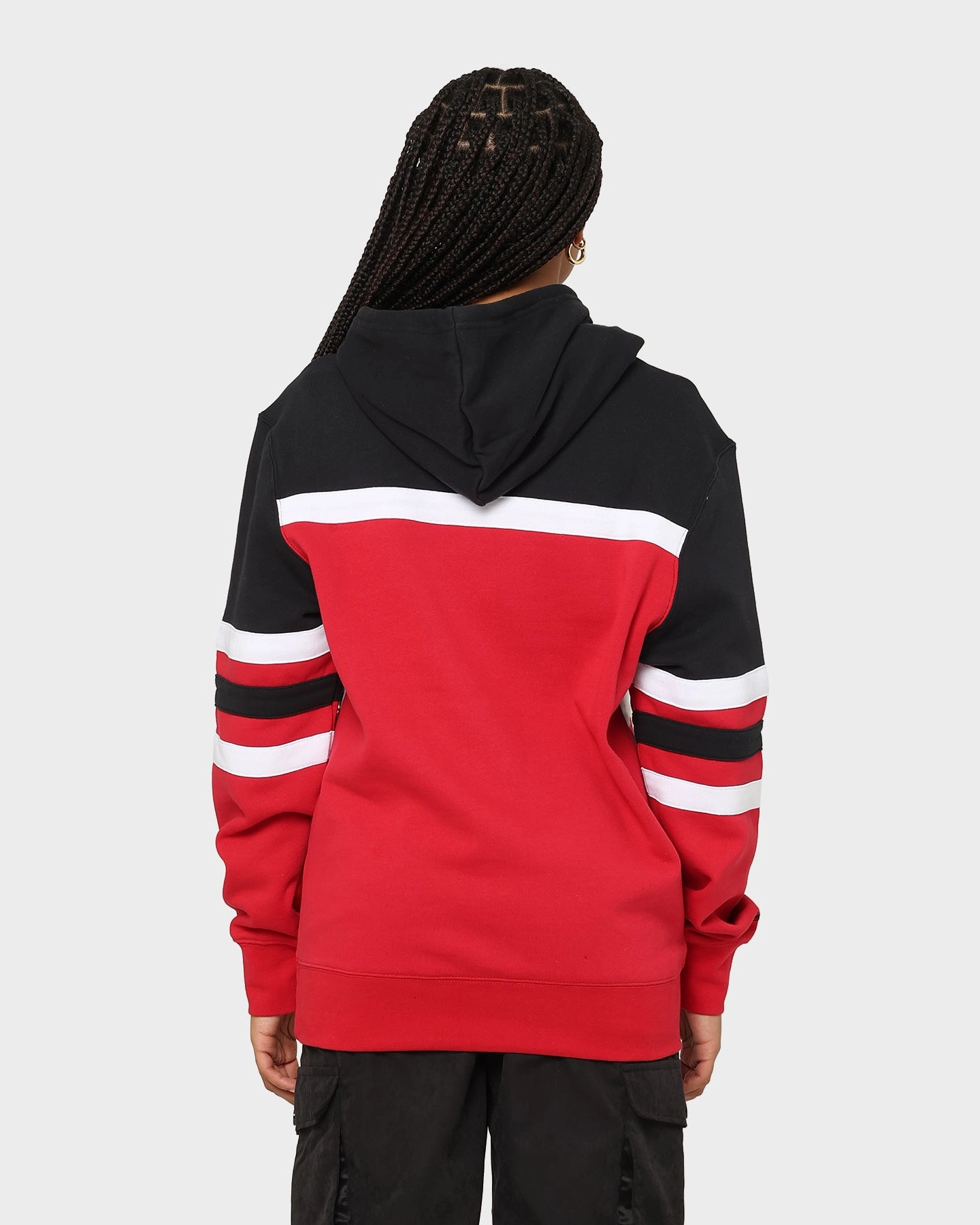 Practical Choice Mitchell & Ness Men's Chicago Bulls Head Coach Hoodie Black