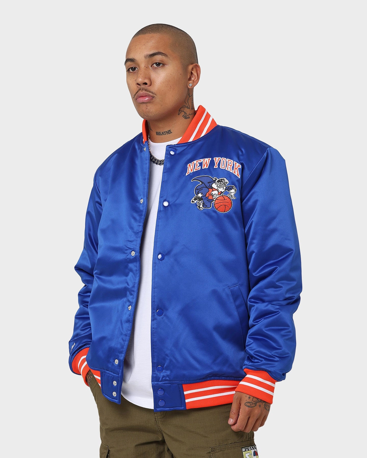 rainy Weightless Construction Mitchell & Ness New York Knicks Heavyweight Satin Jacket Royal