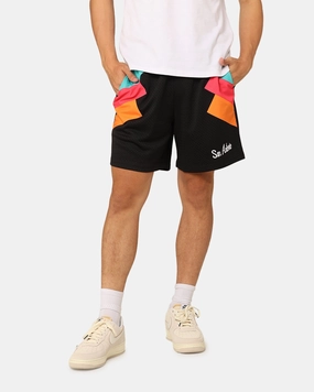 Mitchell & Ness San Antonio Spurs Wear Your Stripes Shorts Black polo shirt