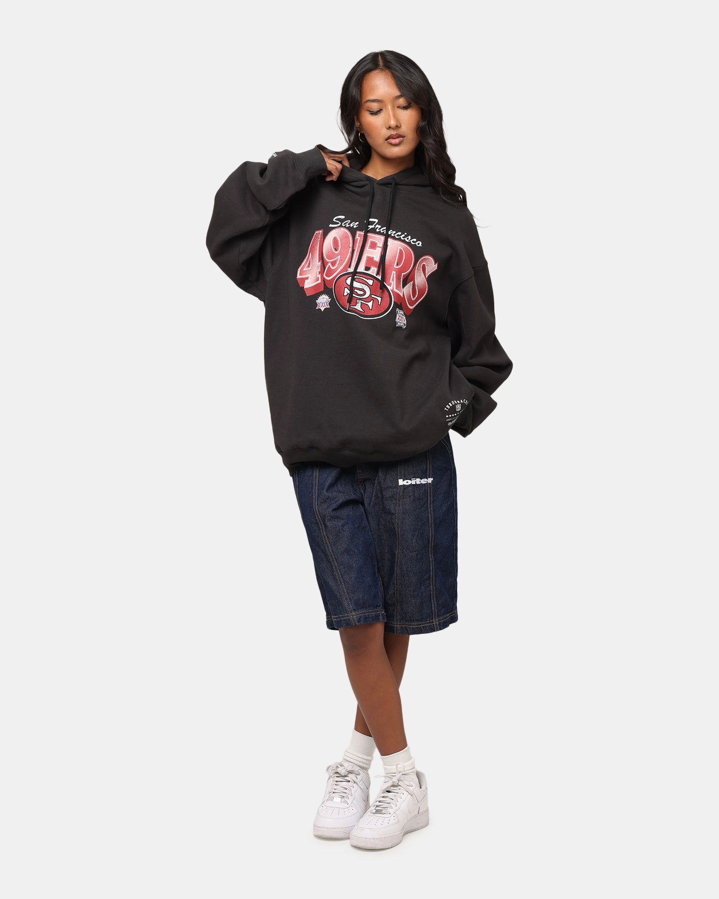Mitchell & Ness San Francisco 49ers Arch Hoodie Faded Black Tailored Fit Temperature control