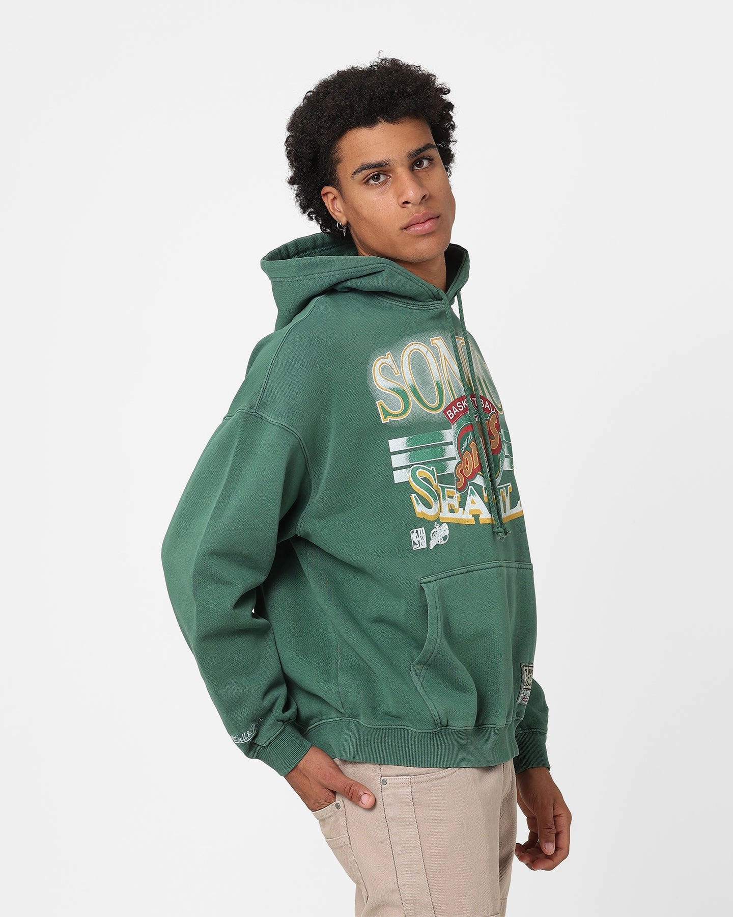 Flexible Layering ThermalRetention Mitchell & Ness Seattle SuperSonics Glow Arch Hoodie Green