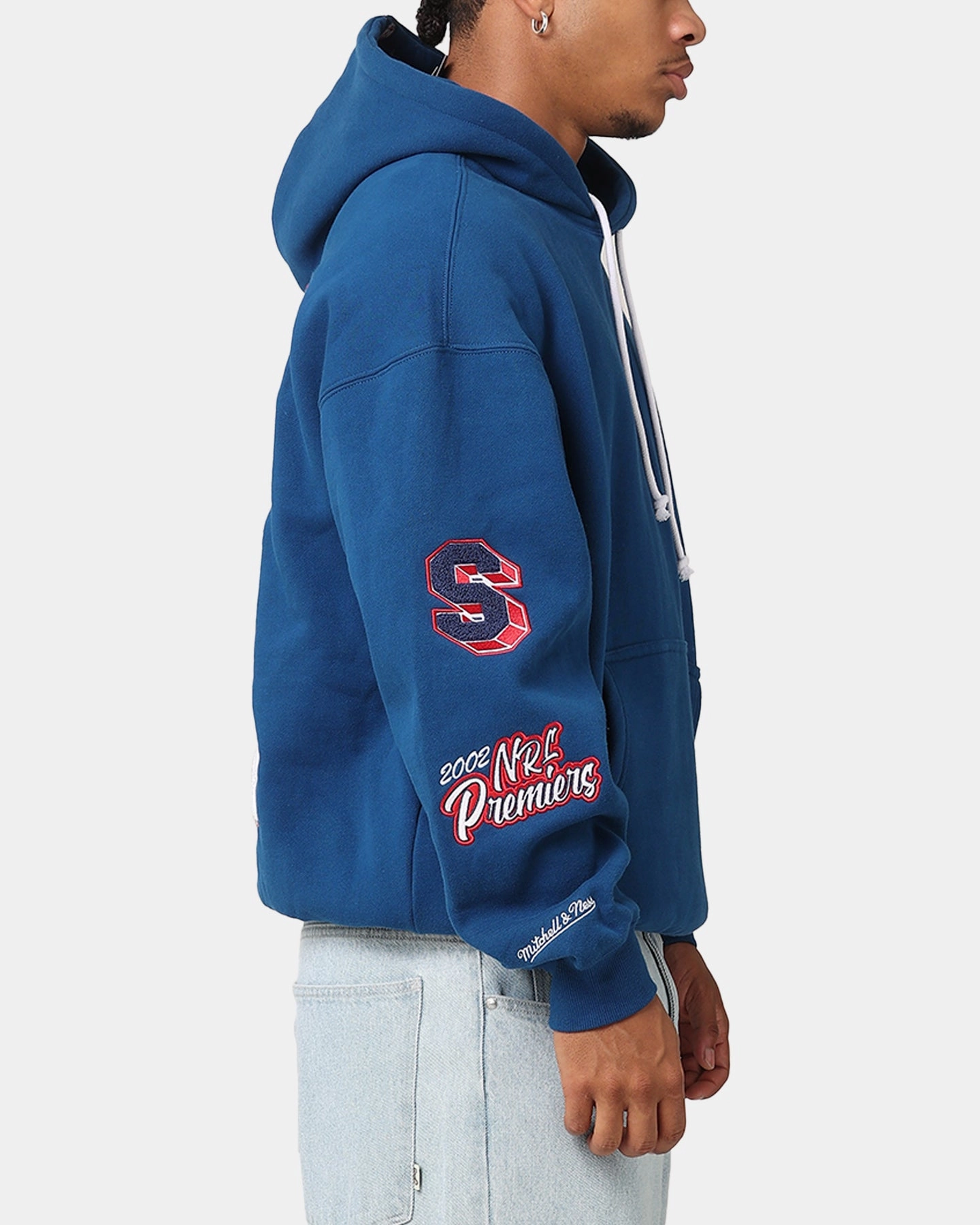 Mitchell & Ness Sydney Roosters 2002 Premiers Hoodie Navy Seamless Integration sunset