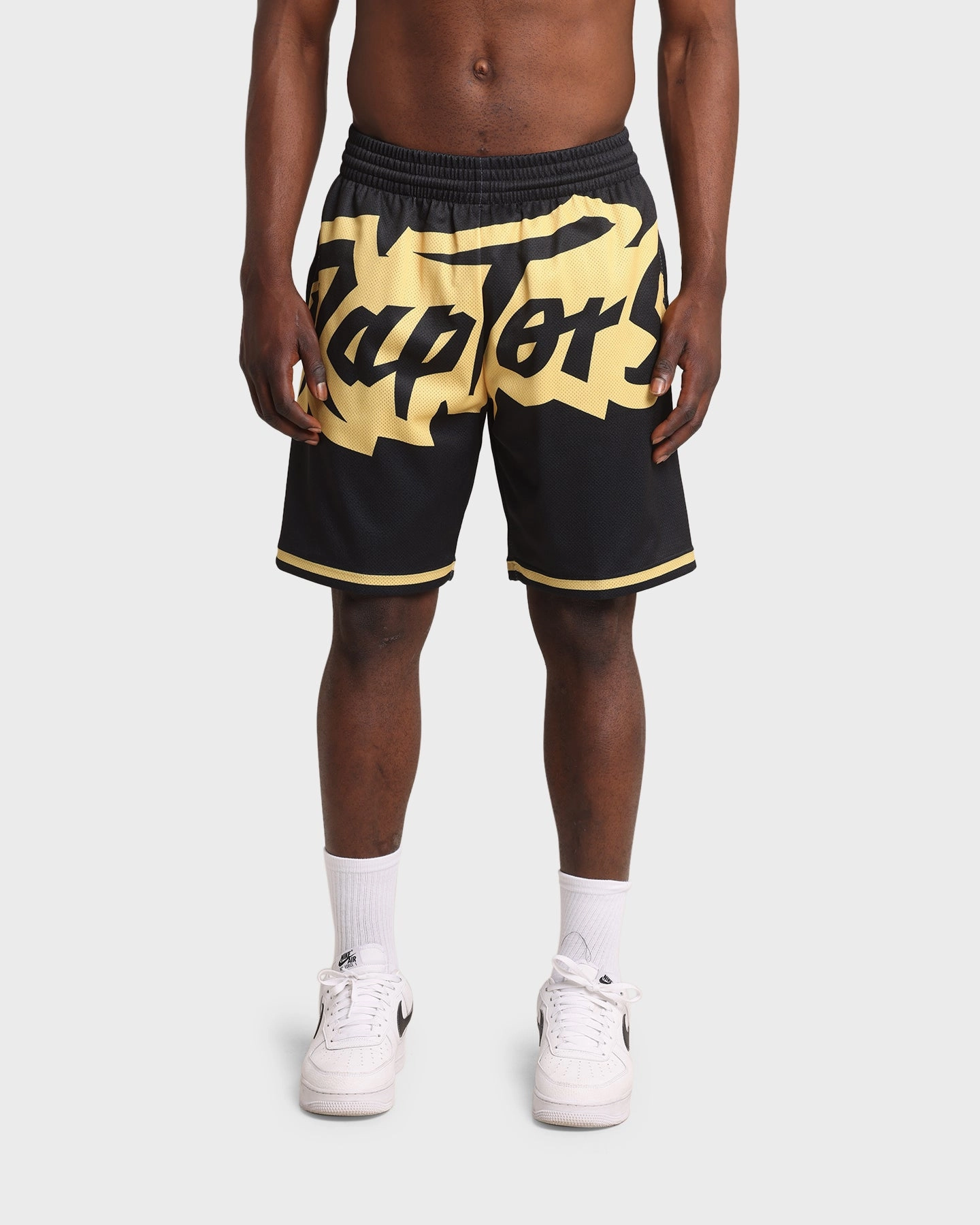 Warm Weather Style Mitchell & Ness Toronto Raptors Big Face Black Gold Shorts Black/Gold