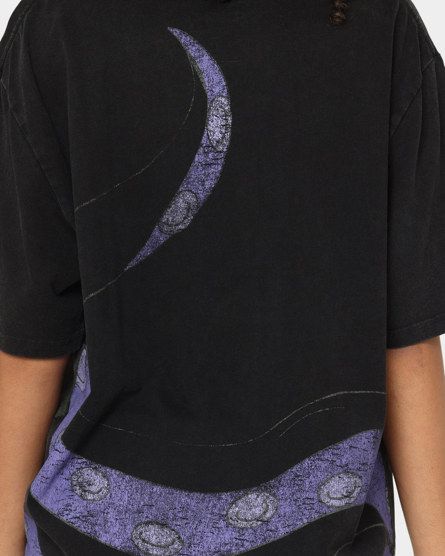 Embroidered Details Disney Ursula Vintage T-Shirt Washed Black