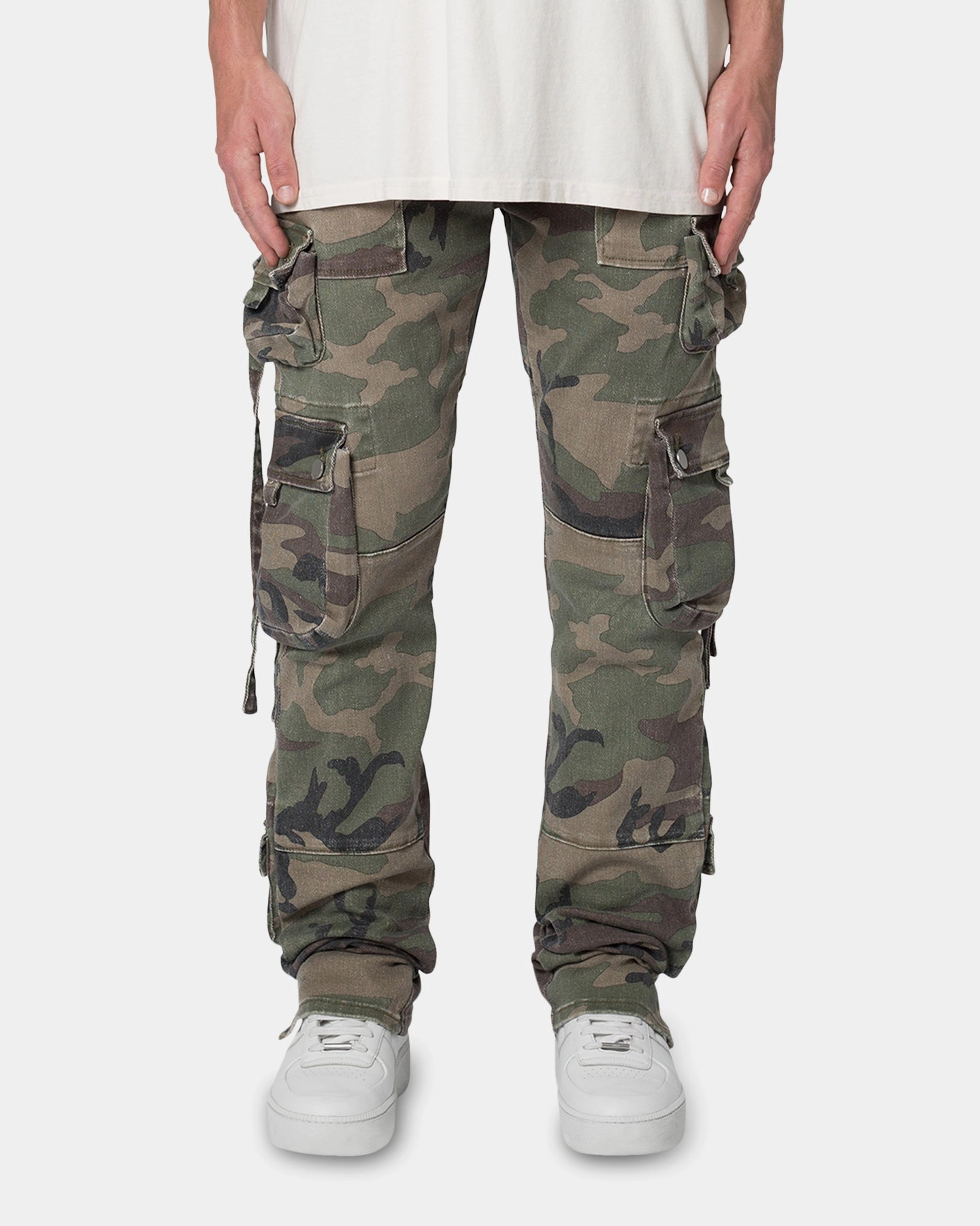 MNML D152 Cargo Pants Woodland Camo All-Purpose Wear Chic Comfort