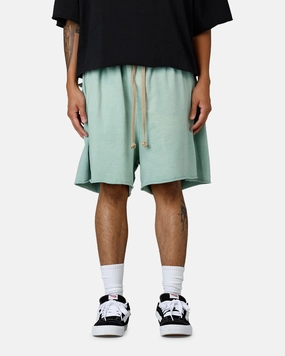 MNML Oversized Cargo Sweat Shorts Seafoam Hidden Storage Compartment