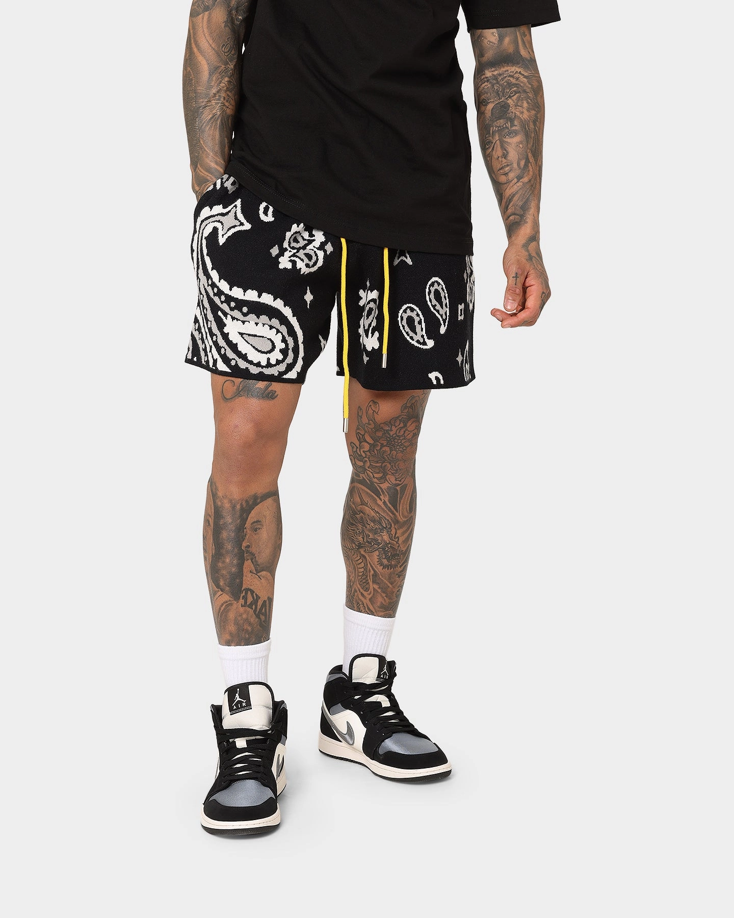 MNML Paisley Knit Shorts Black Tagless label Golf shorts
