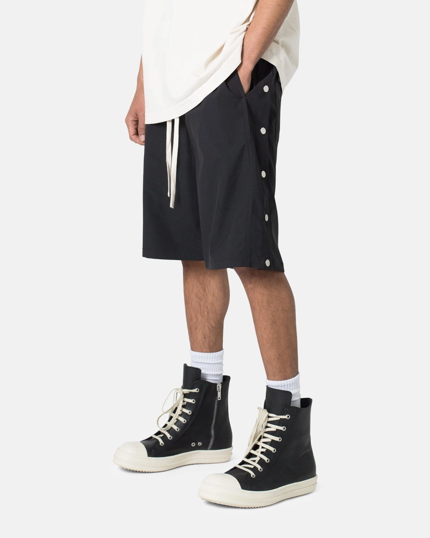 MNML Side Snap Nylon Shorts Black Side Pockets