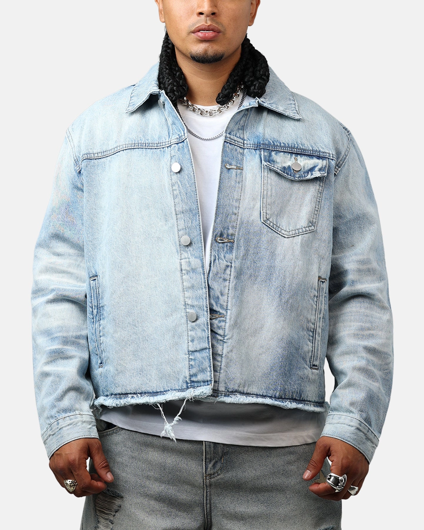 MNML Sun Washed Denim Jacket Light Blue challenge complementary item