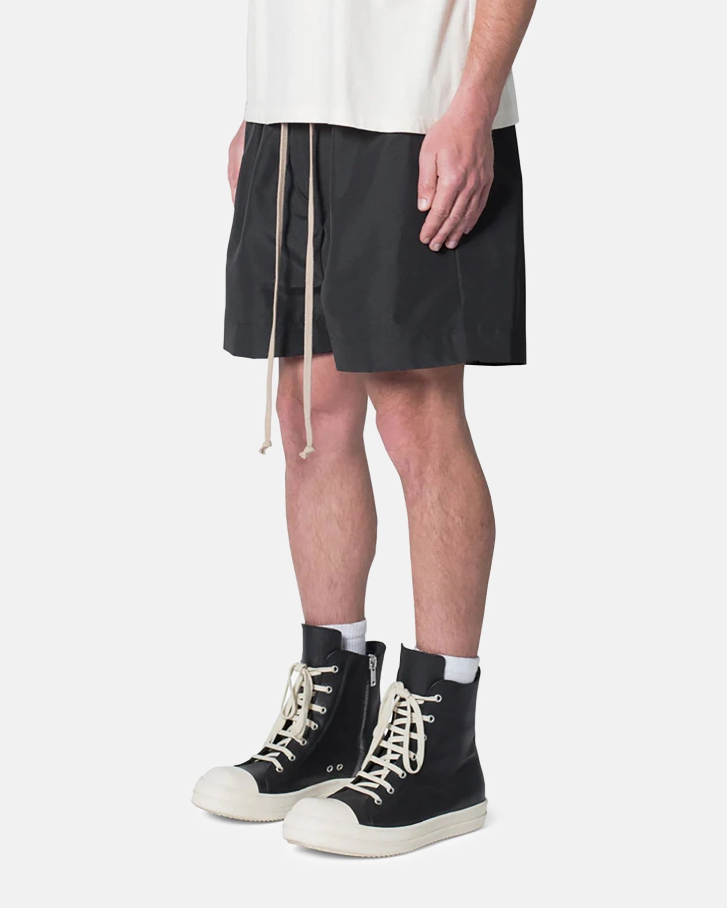 MNML Weimar Shorts Black Day Fit
