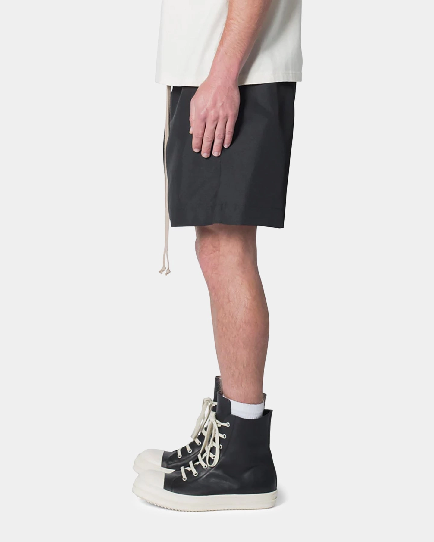 MNML Weimar Shorts Black Travel Ready