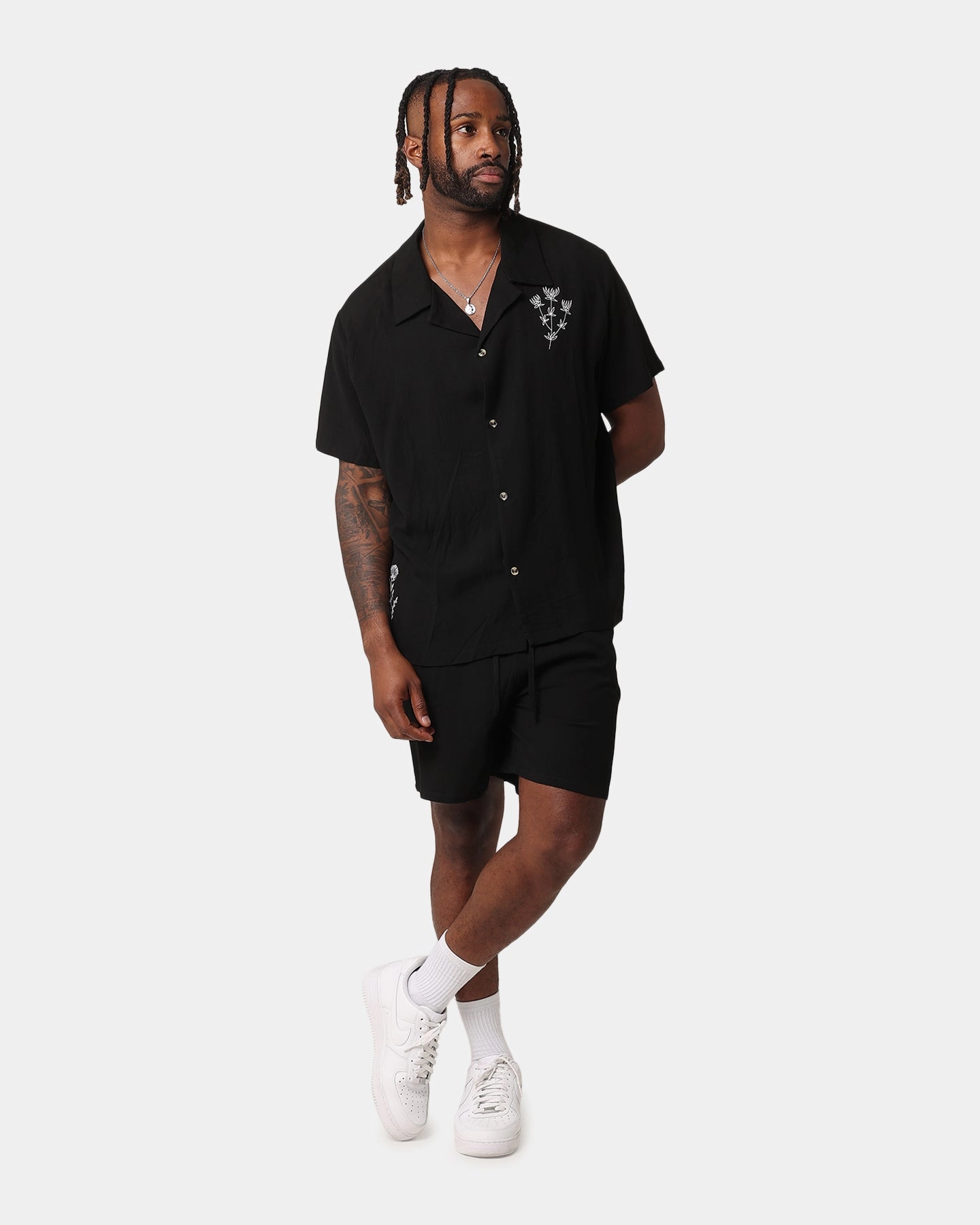 Windproof Design floral shorts XXIII Ezrah Linen Shorts Black