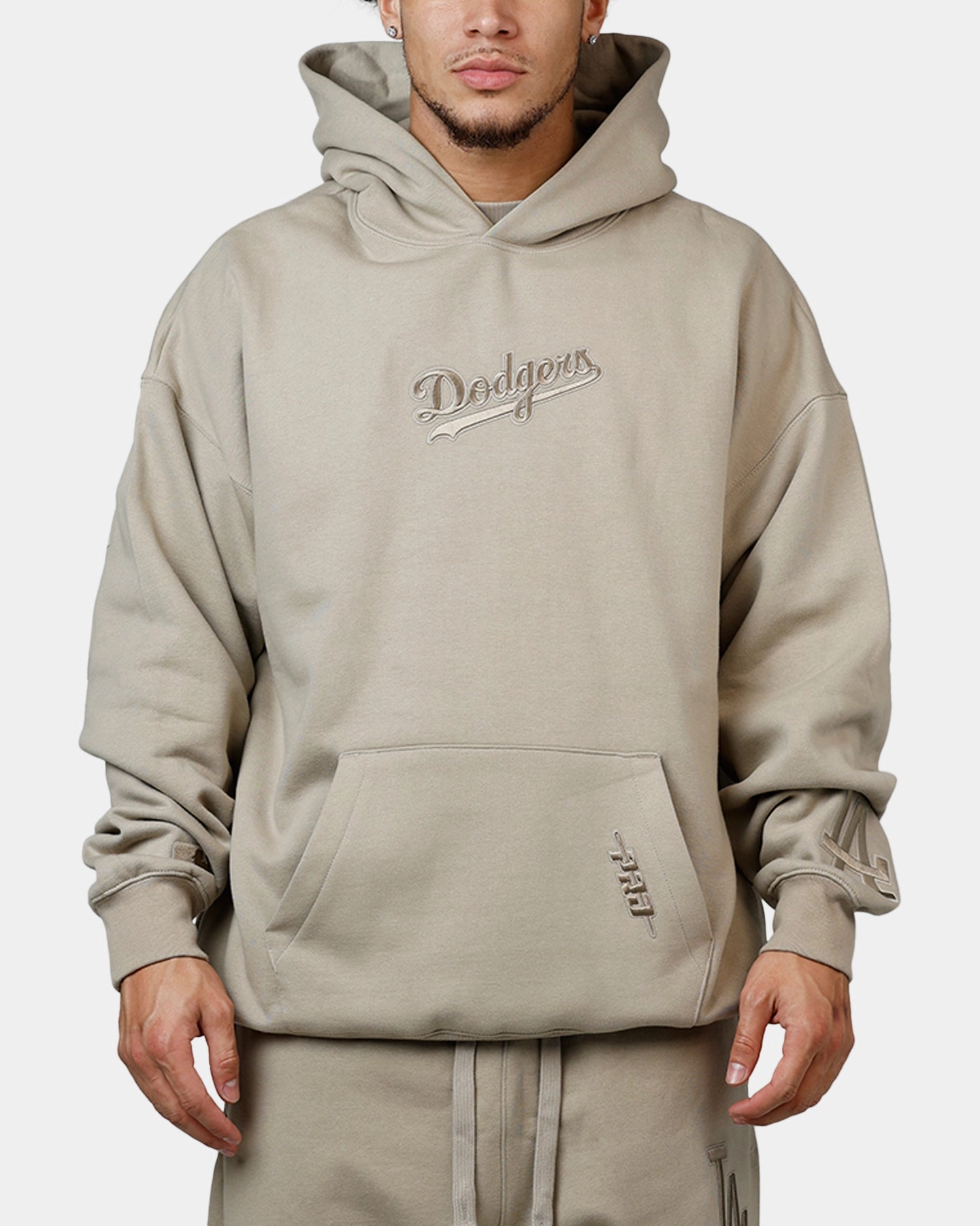 Pro Standard Los Angeles Dodgers Wingspan Hoodie Taupe Wilderness humid