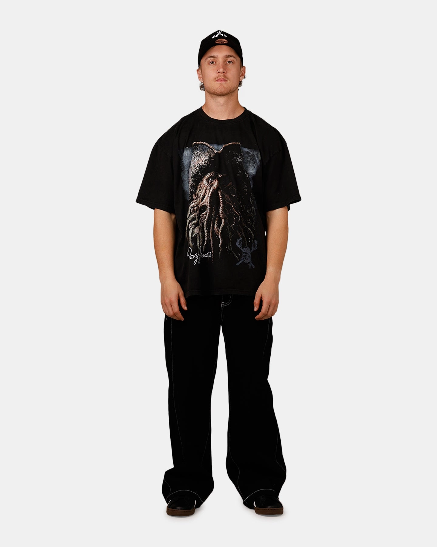 Quick Wear Timeless and Chic Goat Crew Disney Pirates Of The Caribbean Davy Jones Heavy T-Shirt Vintage Black