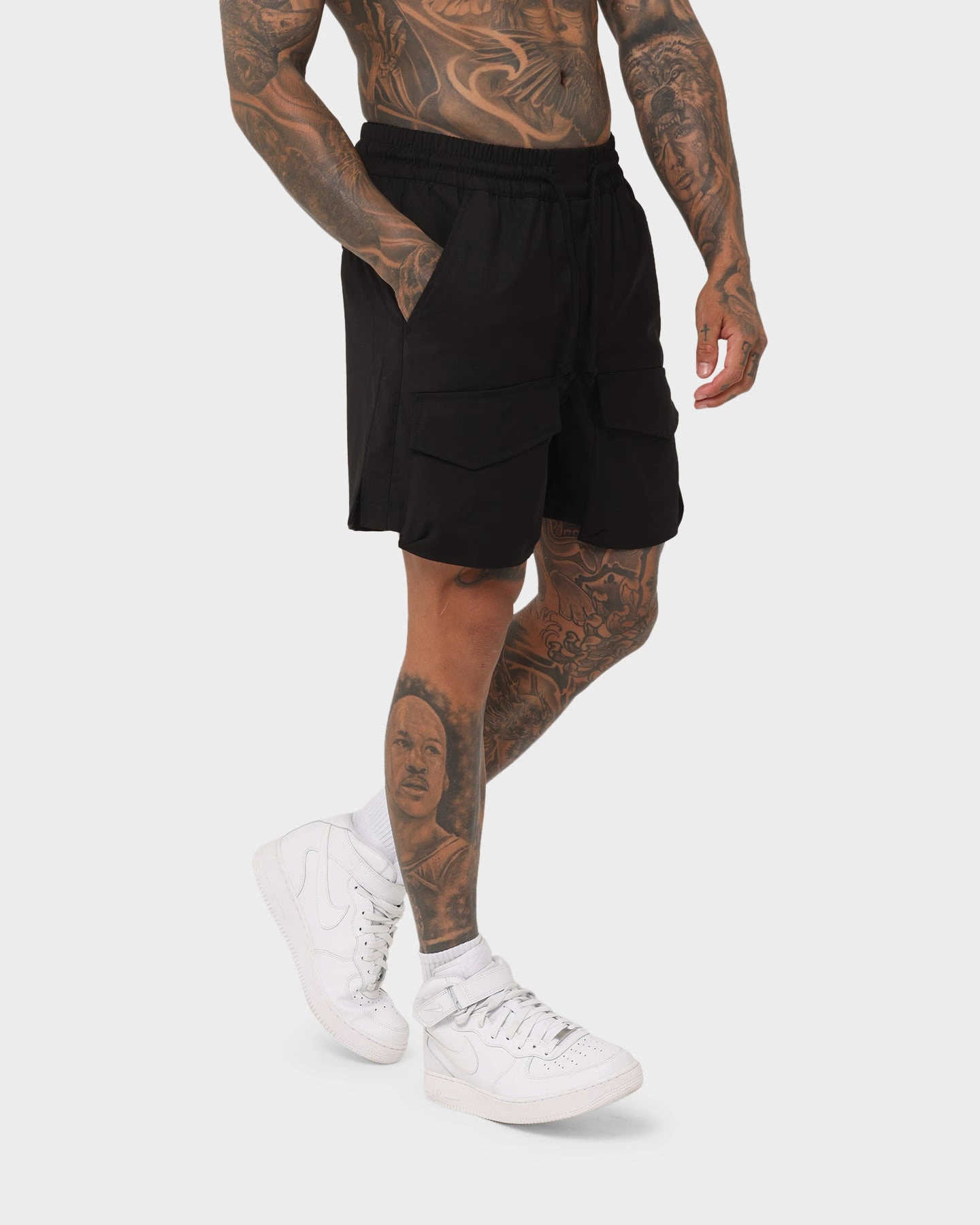 XXIII Kally Cargo Shorts Black City Mood
