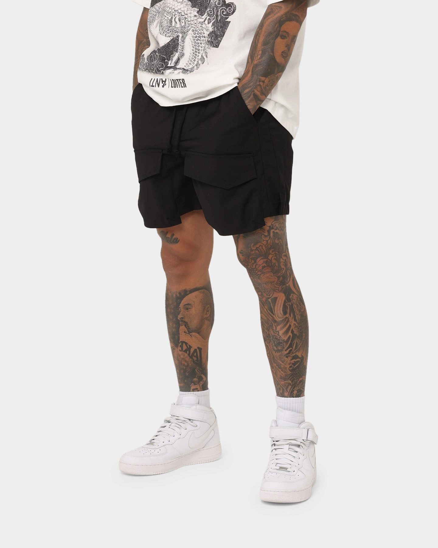 XXIII Kally Cargo Shorts Black beauty industry