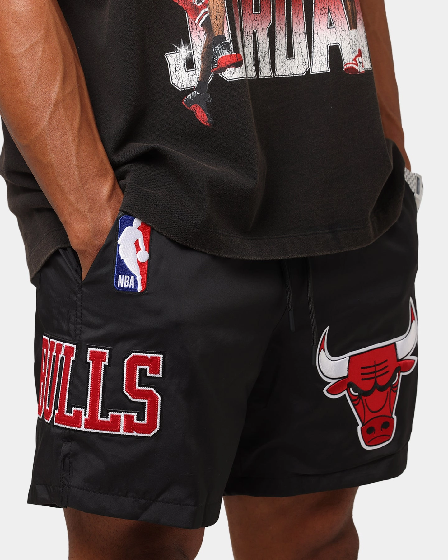 Pro Standard Chicago Bulls Classic Woven Shorts Black Wide Range Motion