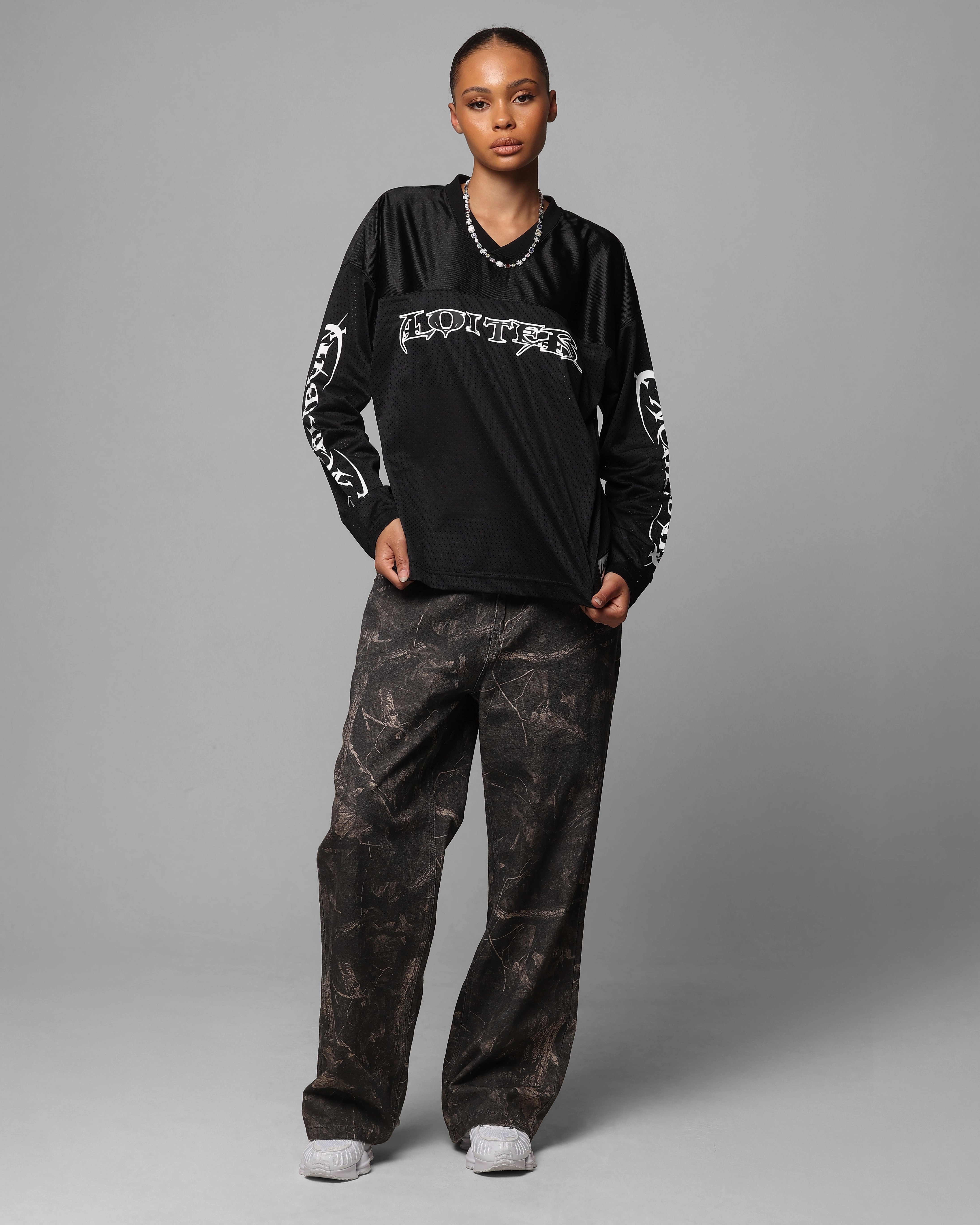 Stylish Layering Loiter Long Sleeve Training Jersey Black