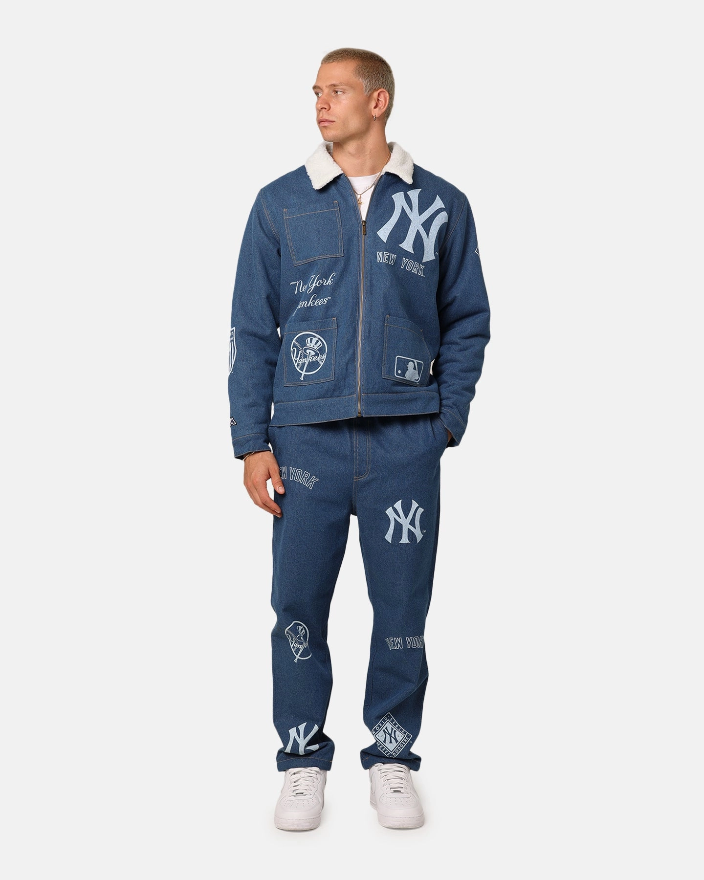 Everyday Outfit Majestic Athletic New York Yankees Etched Denim Jeans Washed Blue Denim