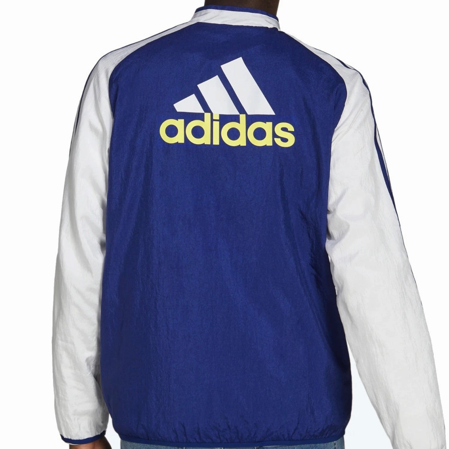 pricing venue TemperatureRegulating Textiles Juventus Icon training presentation tracksuit 2021/22 - Adidas