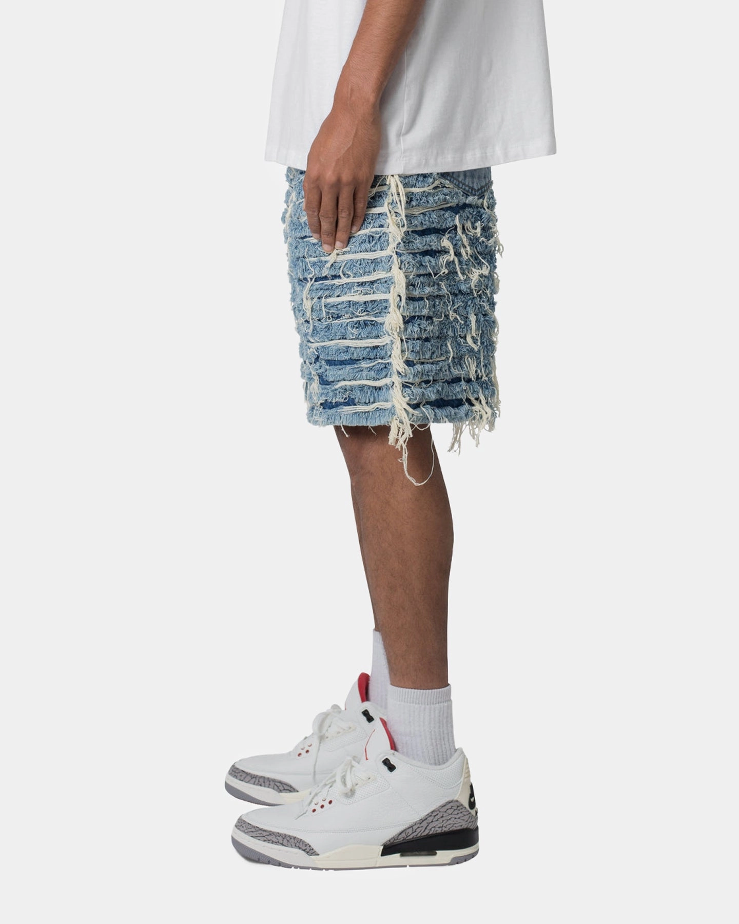 Athletic Shorts MNML All Over Frayed Denim Shorts Blue