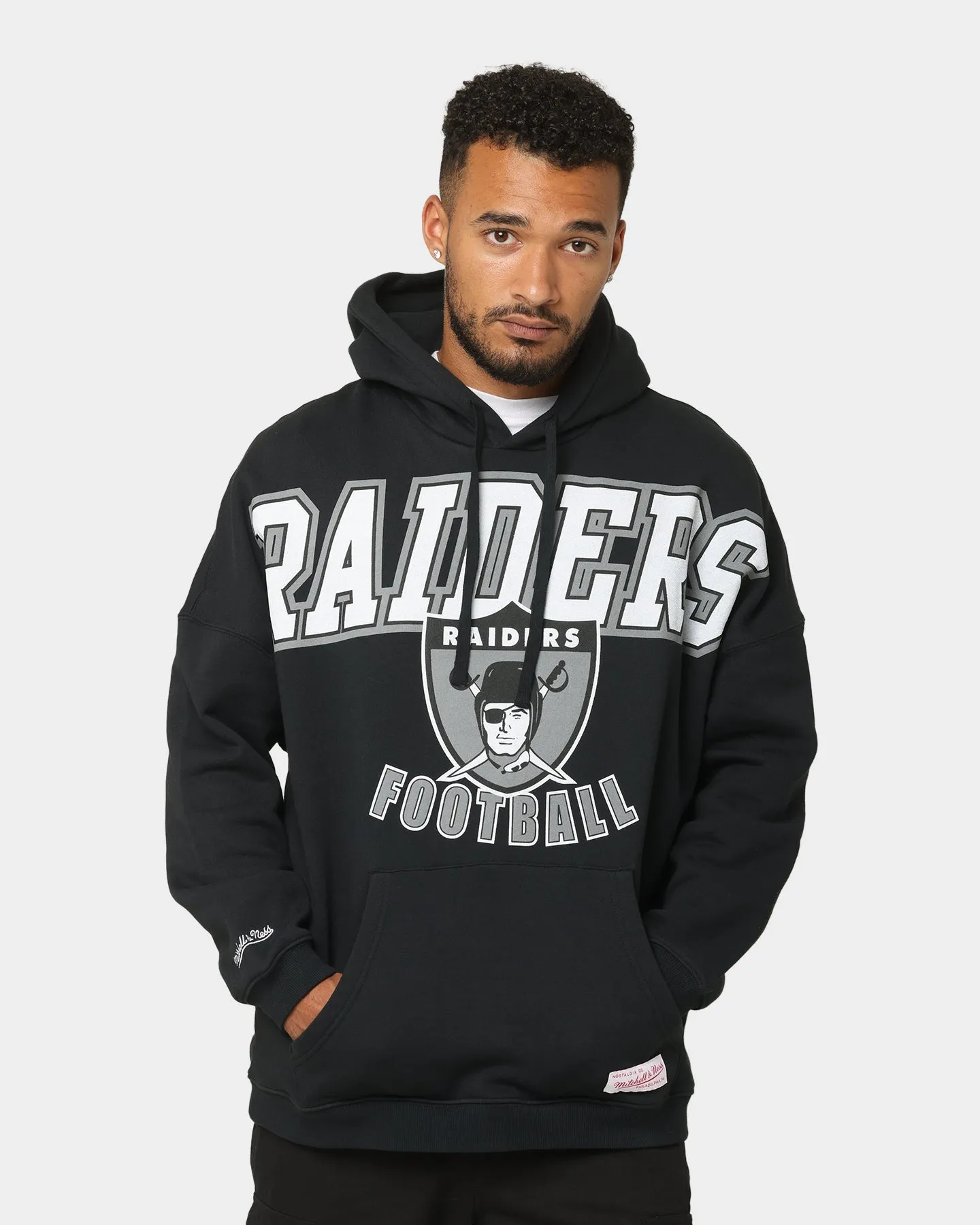 cloudy Mitchell & Ness Raiders Vintage XL Arch Hood Faded Black