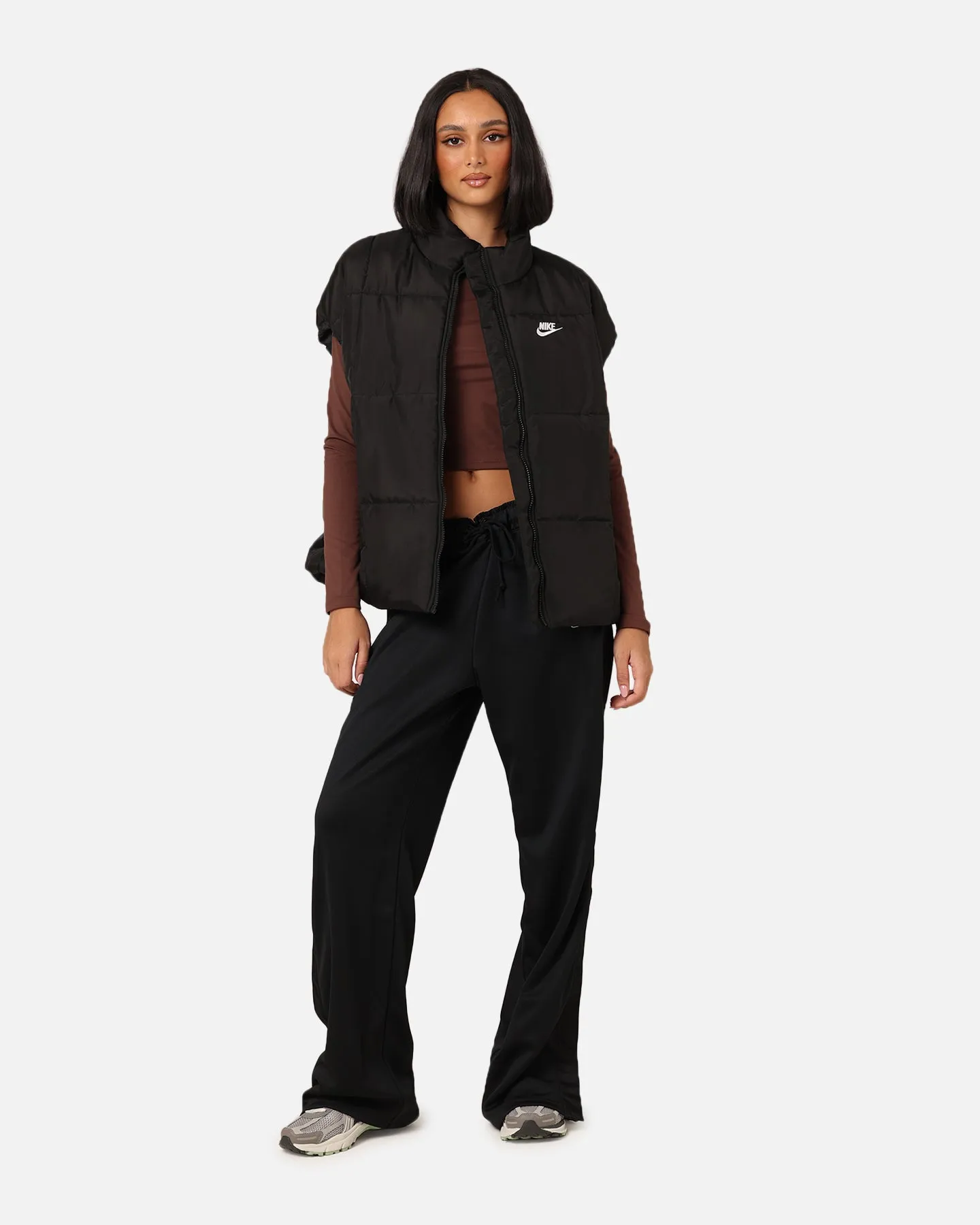 writers Nike Women's Sportswear Classic Puffer Therma-FIT Loose Vest Black/White