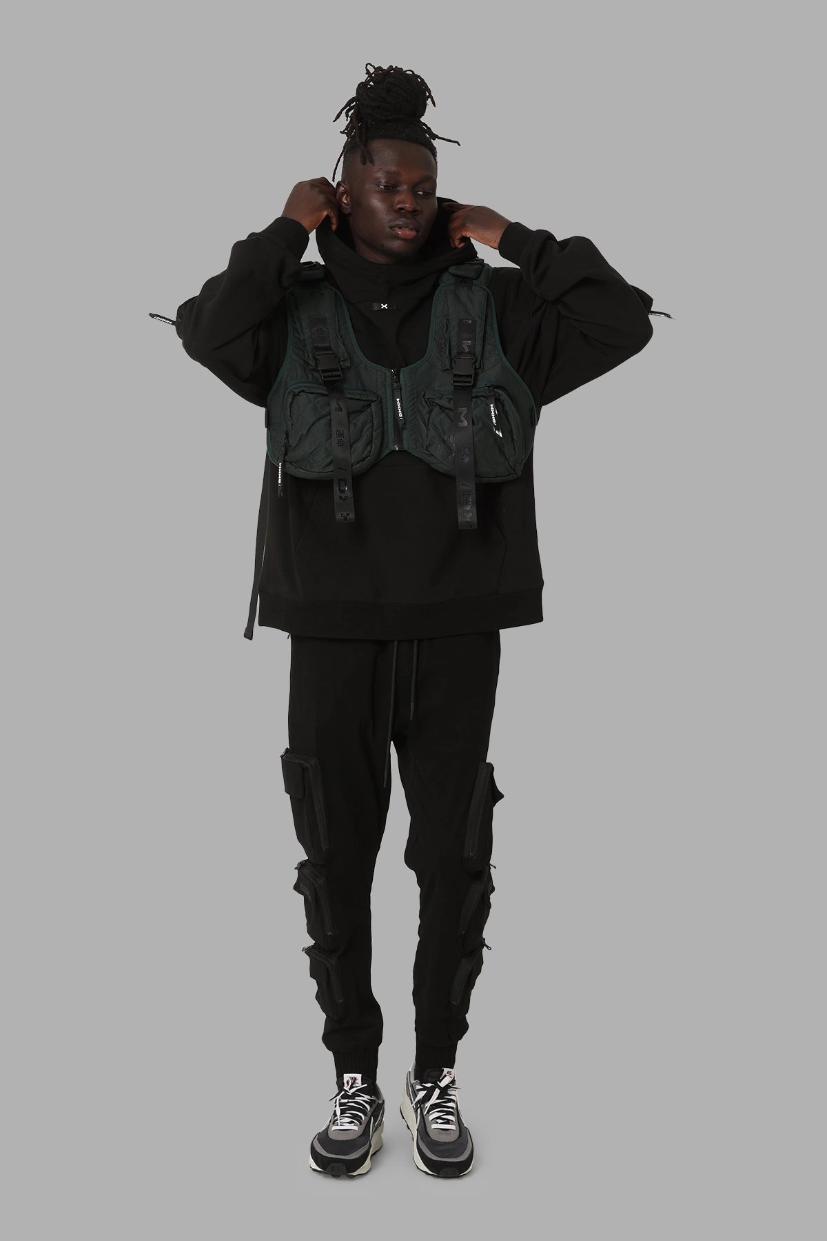 DXXMLife L-3 A Chain$aw Utility Vest Dark Green waiters