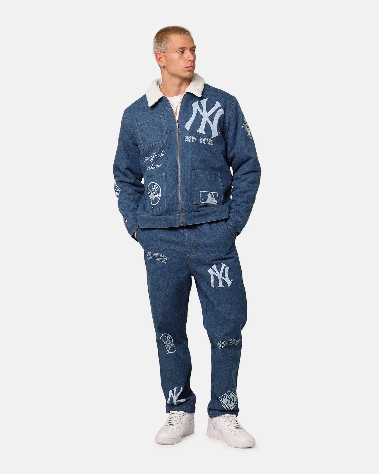 Majestic Athletic New York Yankees Etched Denim Shacket Washed Blue Denim young people