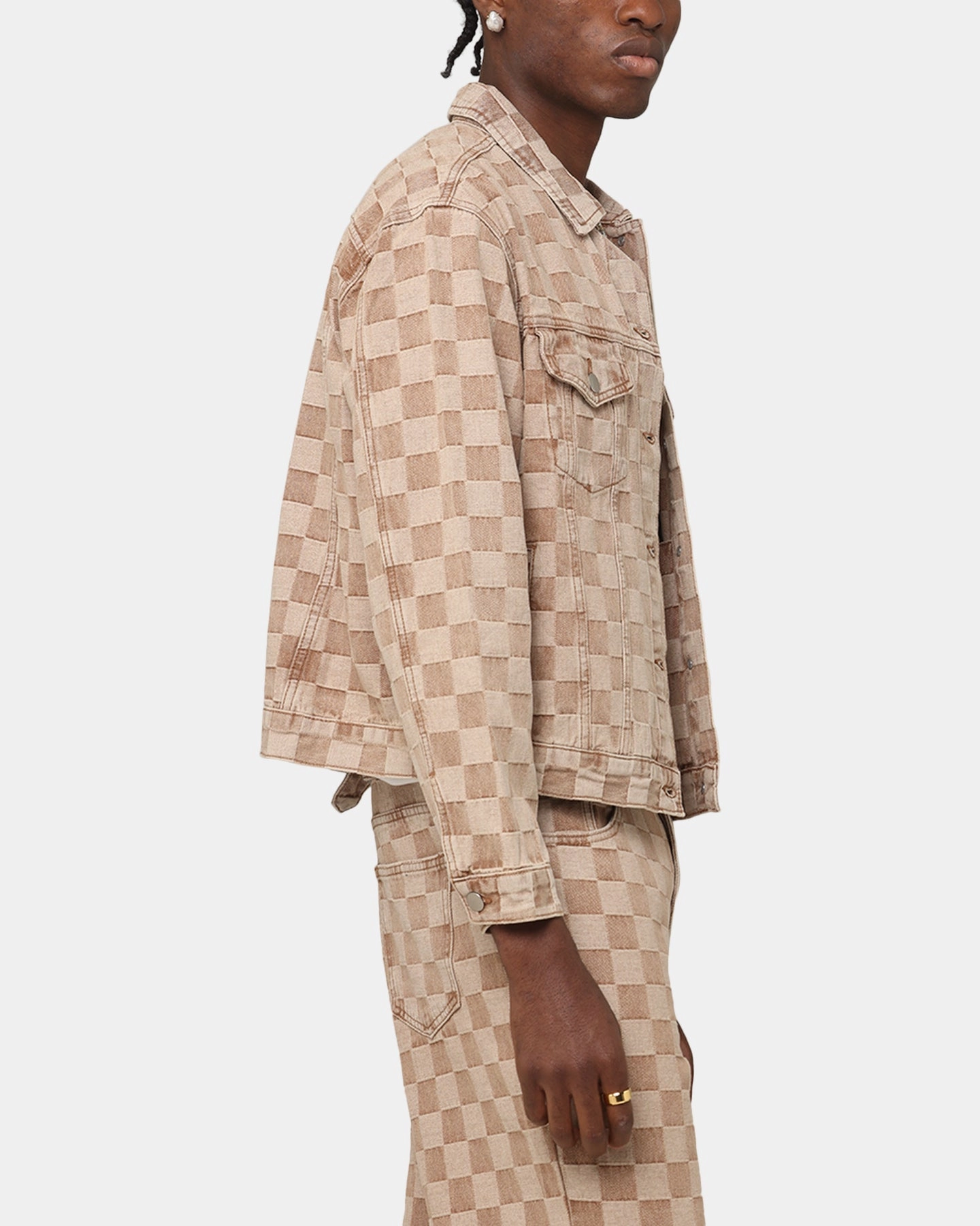 Articulated Elbows XXIII Checker Board Trucker Jacket Tan