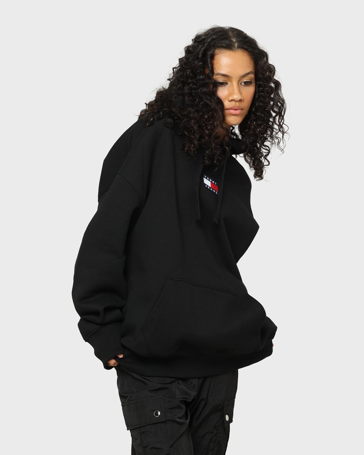 Tommy Jeans Tommy Badge Hoodie Black Adjustable Drawstrings Adaptive Layering System