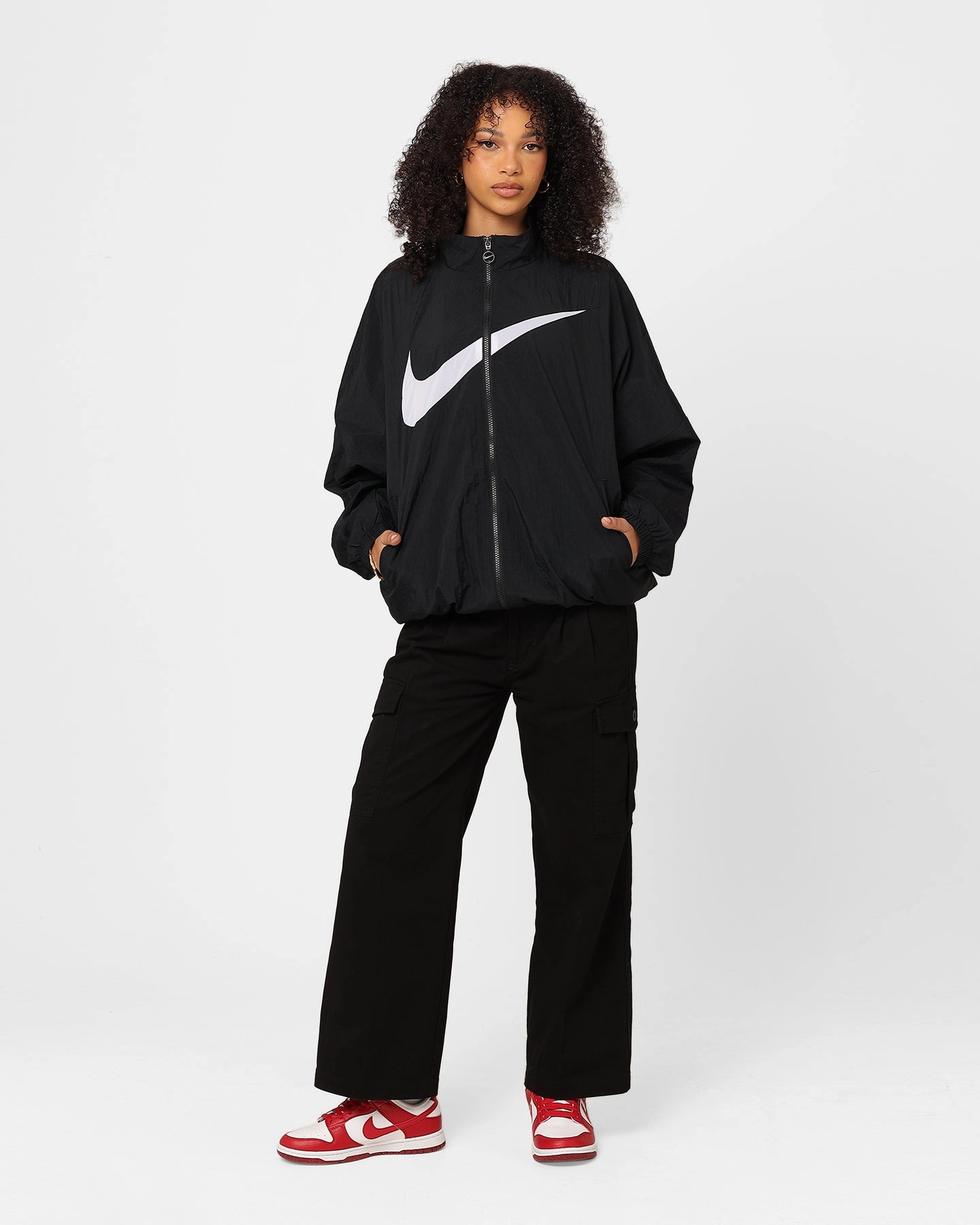 Nike Women's Sportswear Essential Woven Jacket Black/White Black