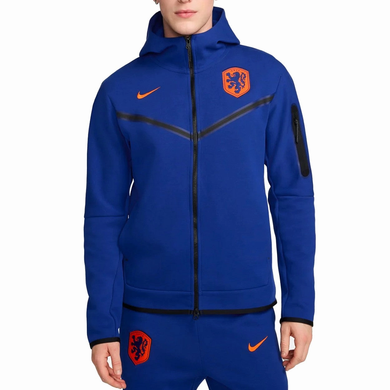 Taped Neckline Vegan materials Netherlands Tech fleece presentation soccer tracksuit 2024/25 - Nike
