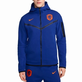 Taped Neckline Vegan materials Netherlands Tech fleece presentation soccer tracksuit 2024/25 - Nike