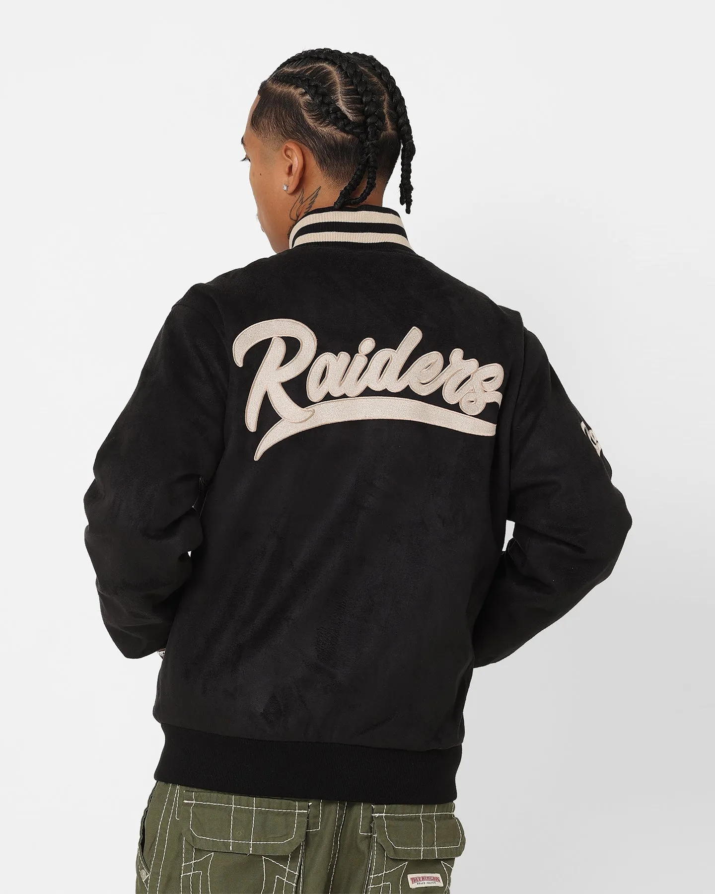 Describe New Era Las Vegas Raiders Suede Jacket Black