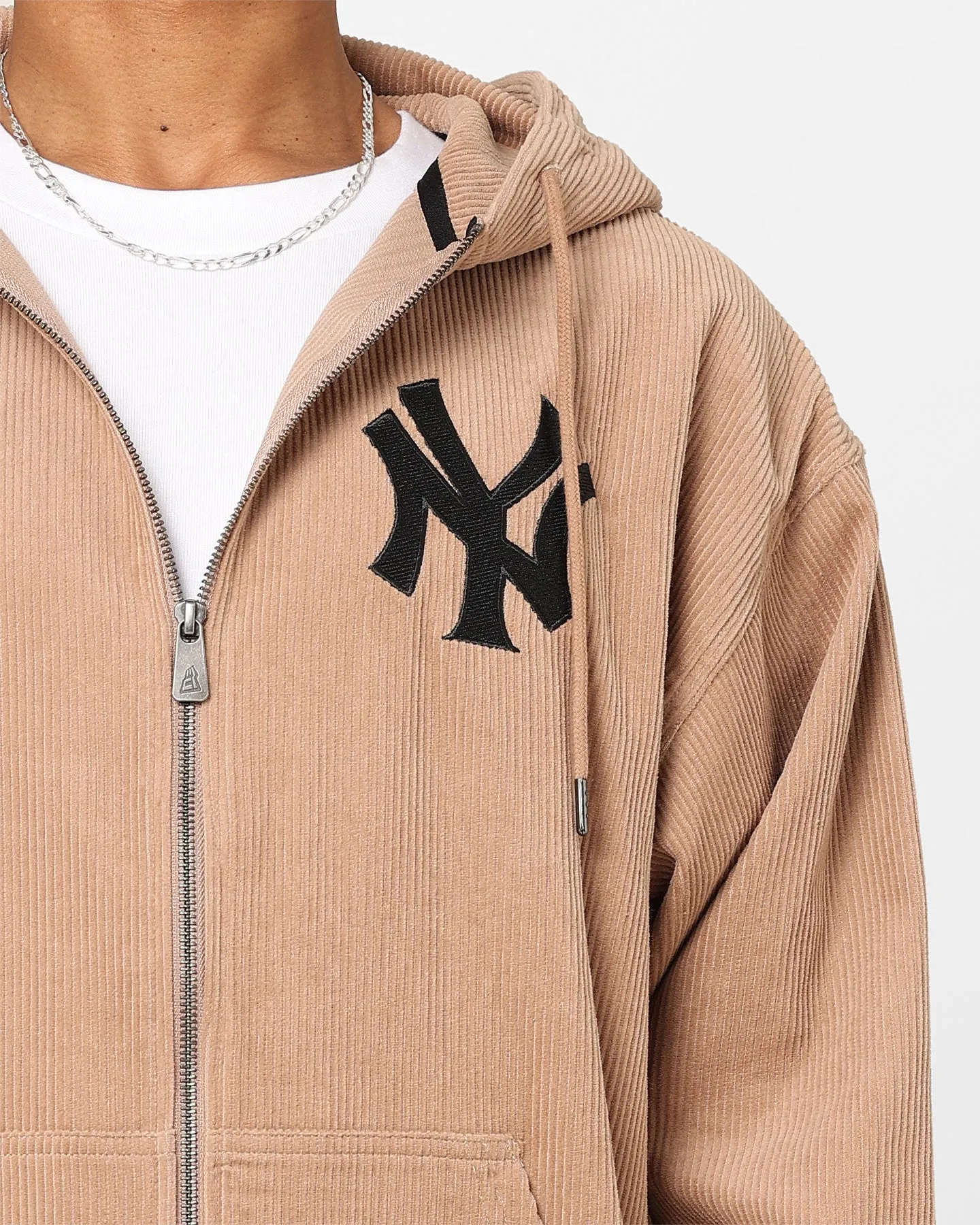 New Era New York Yankees Oversized Zip Hoodie Tumbleweed Abrasion Resistant Edges campers