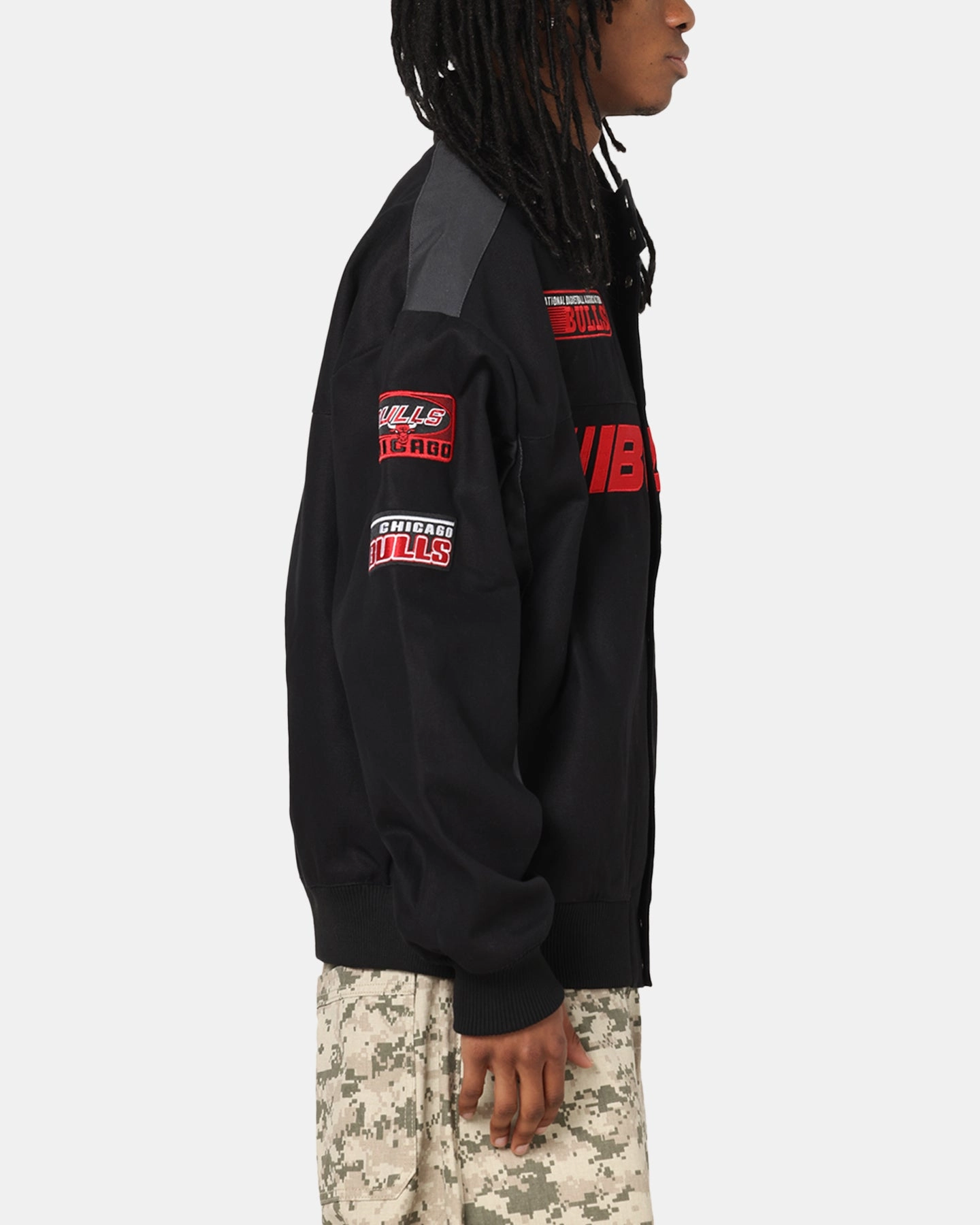 New Era Chicago Bulls NBA Motorsport Jacket Black Ventilated Back Panel Reinforced Hem